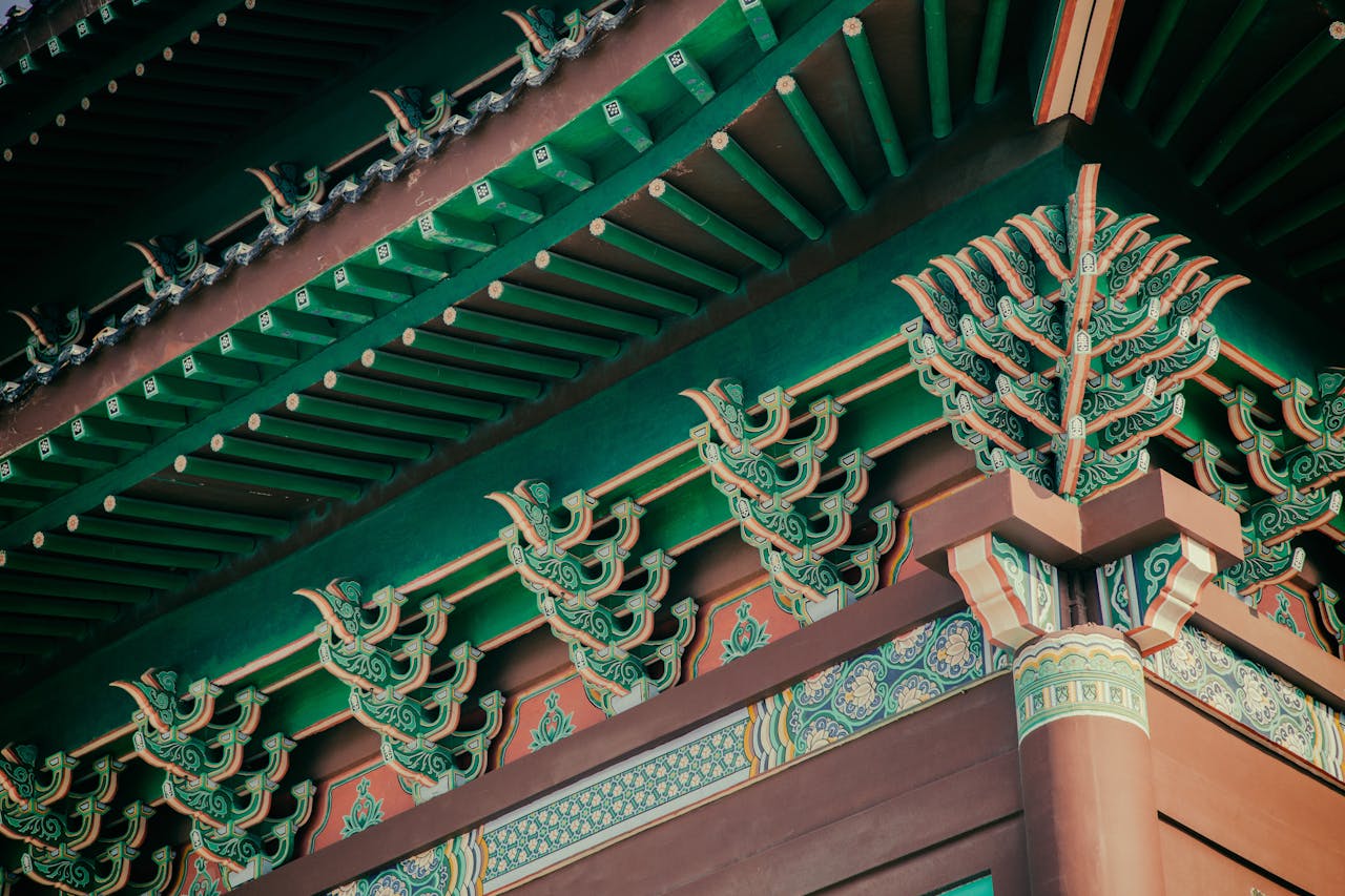 Close-up a Detailed Roof of the Geunjeongjeon Palace